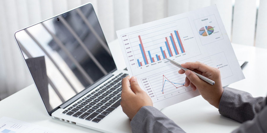FinTech Adoption and Education 